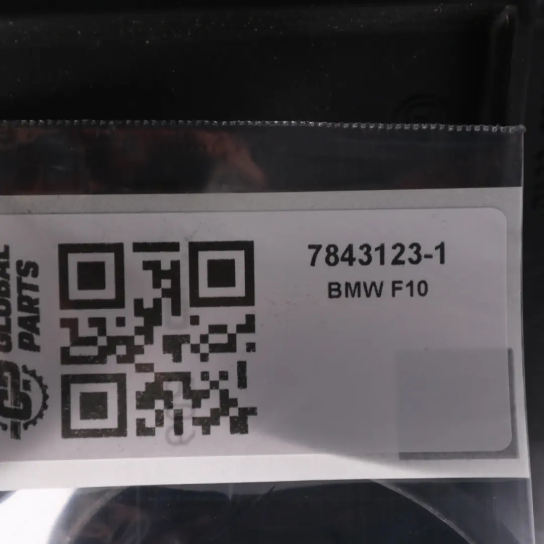 S63N Ladeluftkühler Zyl. 5-8 für BMW F10 M5 F12 F13 M6 mit Teilenummer 7843123 BMW F10 M5 F12 F13 M6 S63N Ladeluftkühler Zyl. 5-8 - SKU 7843123-1 - Teilenummer 7843123