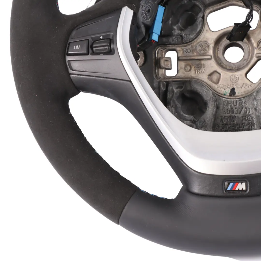 Volant BMW F20 F30 F32 M Sport NOUVEAU Cuir Noir Alcantara pour à propos du numéro de pièce 7845878 Volant BMW F20 F30 F32 M Sport NOUVEAU Cuir Noir Alcantara - SKU 7845878-1 - Numéro de pièce 7845878