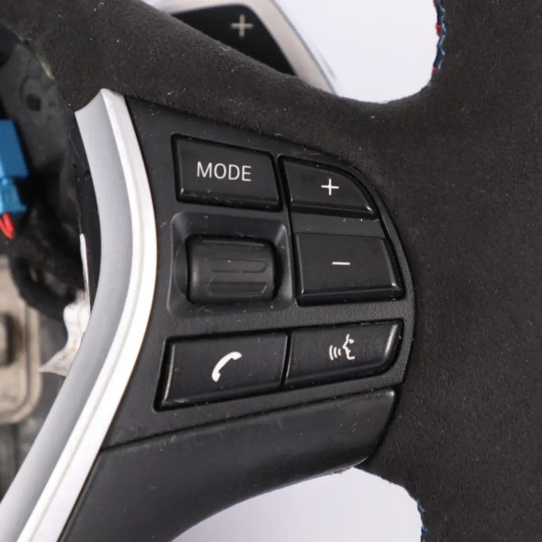 NUEVO Cuero Negro Alcantara Palanca de cambio para Volante BMW F20 F30 F32 M Sport con número de pieza 7845878 Volante BMW F20 F30 F32 M Sport NUEVO Cuero Negro Alcantara Palanca de cambio - SKU 7845878-1 - Número de pieza 7845878