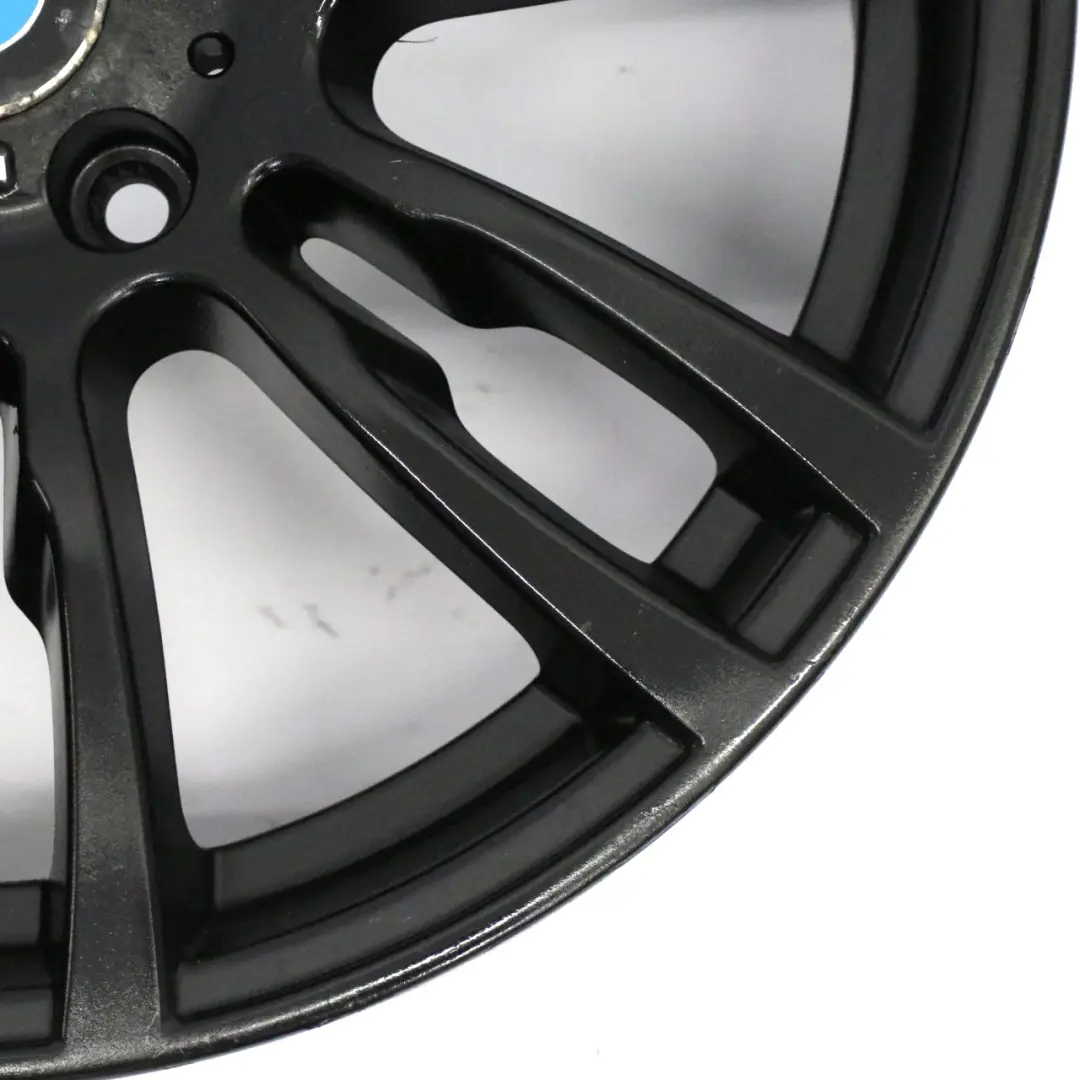 Cerchio in lega nera 19" 8J ET:36 M Star Spoke 403 per BMW F30 F31 F32 con numero di parte 7845882 BMW F30 F31 F32 Cerchio in lega nera 19" 8J ET:36 M Star Spoke 403 - SKU 7845882-2 - Numero di parte 7845882