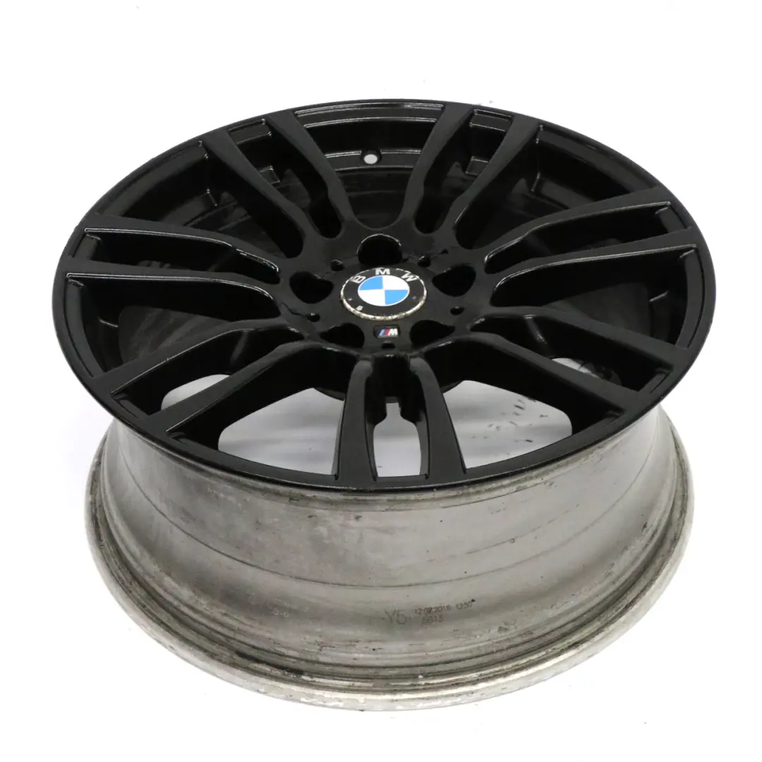 Cerchio in lega nera 19" 8J ET:36 M Star Spoke 403 per BMW F30 F31 F32 con numero di parte 7845882 BMW F30 F31 F32 Cerchio in lega nera 19" 8J ET:36 M Star Spoke 403 - SKU 7845882-2 - Numero di parte 7845882