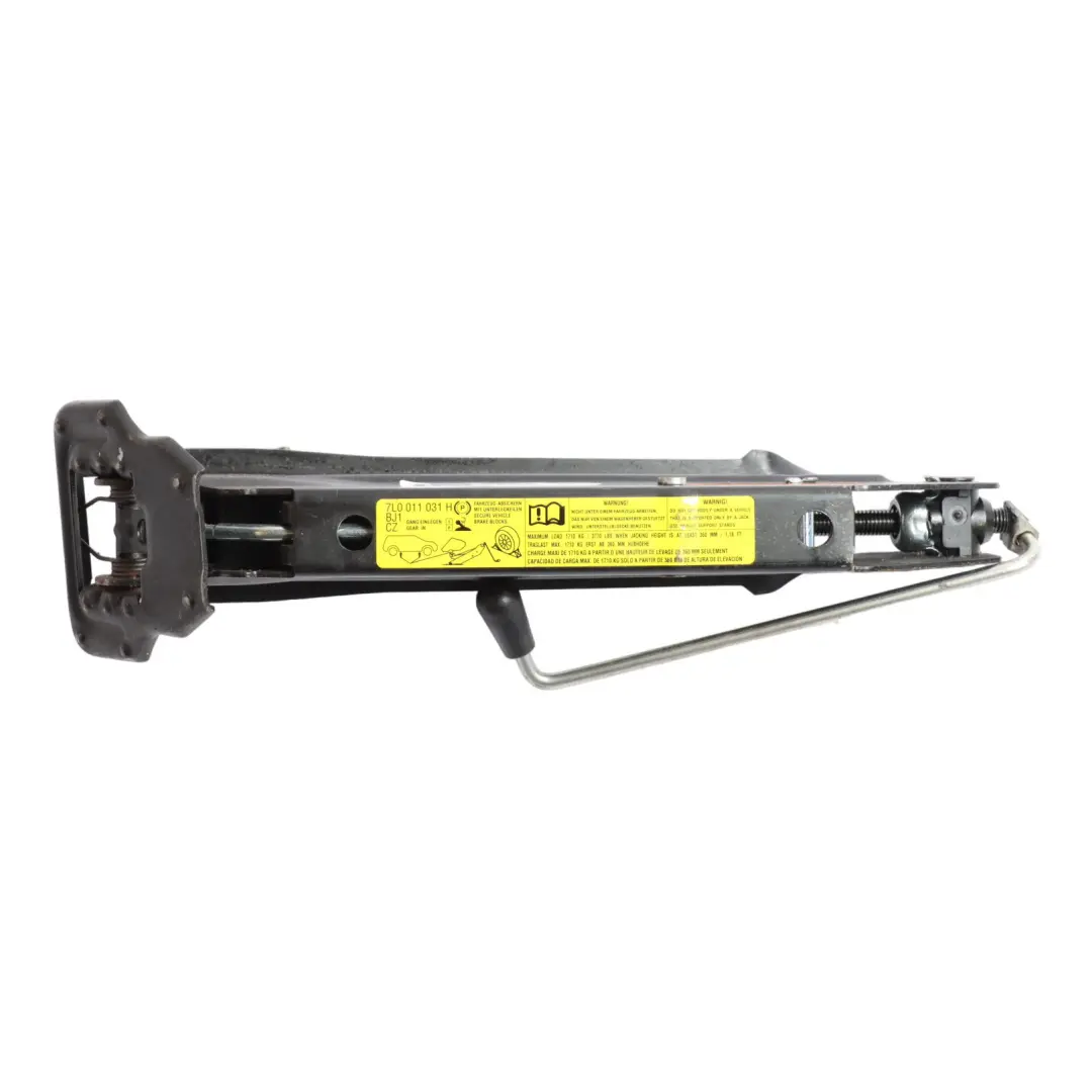 Scissor Car Jack Tool Emergency Lifting Spare Jack to Audi Q7 4L with Part number 7L0011031H Audi Q7 4L Scissor Car Jack Tool Emergency Lifting Spare Jack - SKU 7L0011031H - Part number 7L0011031H