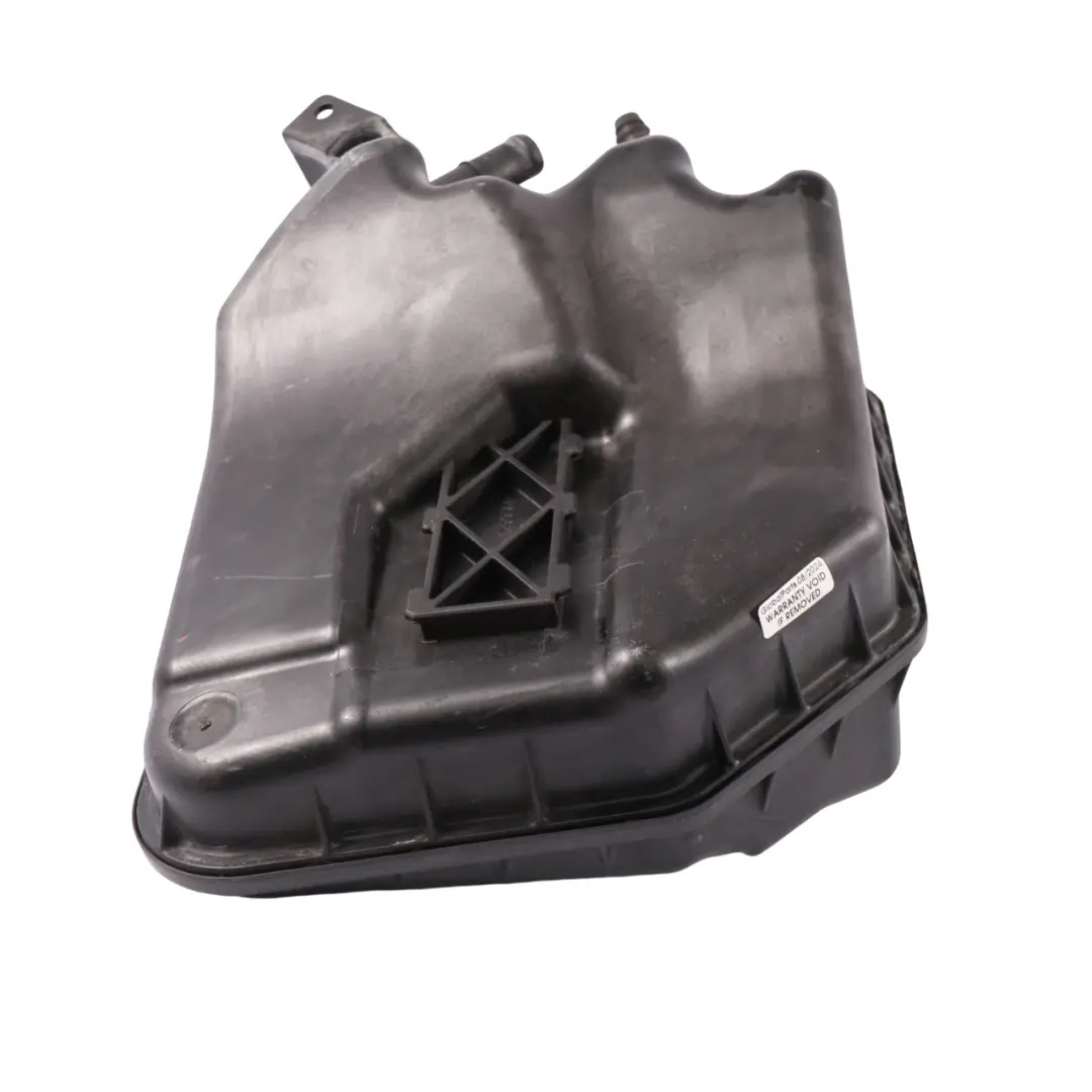 Expansion Coolant Tank Bootle Reservoir to Volkswagen Touareg 2.5 TDI with Part number 7L0121407 Volkswagen Touareg 2.5 TDI Expansion Coolant Tank Bootle Reservoir - SKU 7L0121407 - Part number 7L0121407
