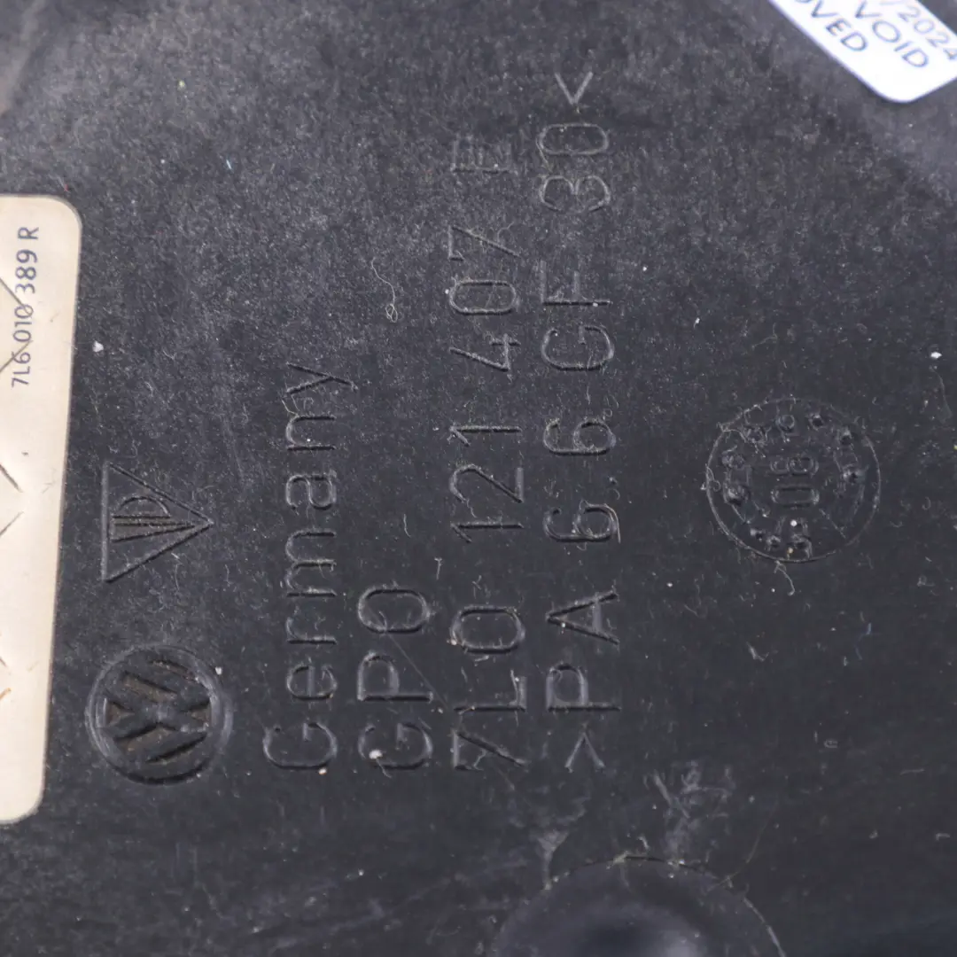 Serbatoio espansione liquido raffreddamento per Volkswagen Touareg 2.5 TDI con numero di parte 7L0121407 Volkswagen Touareg 2.5 TDI Serbatoio espansione liquido raffreddamento - SKU 7L0121407 - Numero di parte 7L0121407