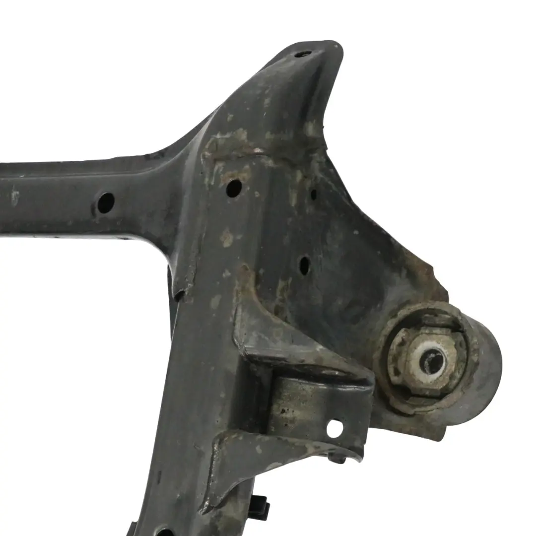 7L Kołyska Sanki Wózek Rama Zawieszenia Przód do VW Volkswagen Touareg o numerze 7L0499030T VW Volkswagen Touareg 7L Kołyska Sanki Wózek Rama Zawieszenia Przód - SKU 7L0499030T - Numer Części 7L0499030T