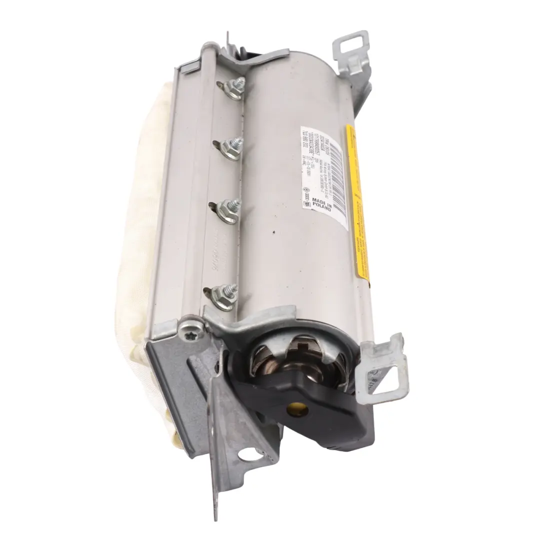 Module d'air tableau bord côté passager avant pour Volkswagen Touareg à propos du numéro de pièce 7L0880202E Volkswagen Touareg Module d'air tableau bord côté passager avant - SKU 7L0880202E - Numéro de pièce 7L0880202E