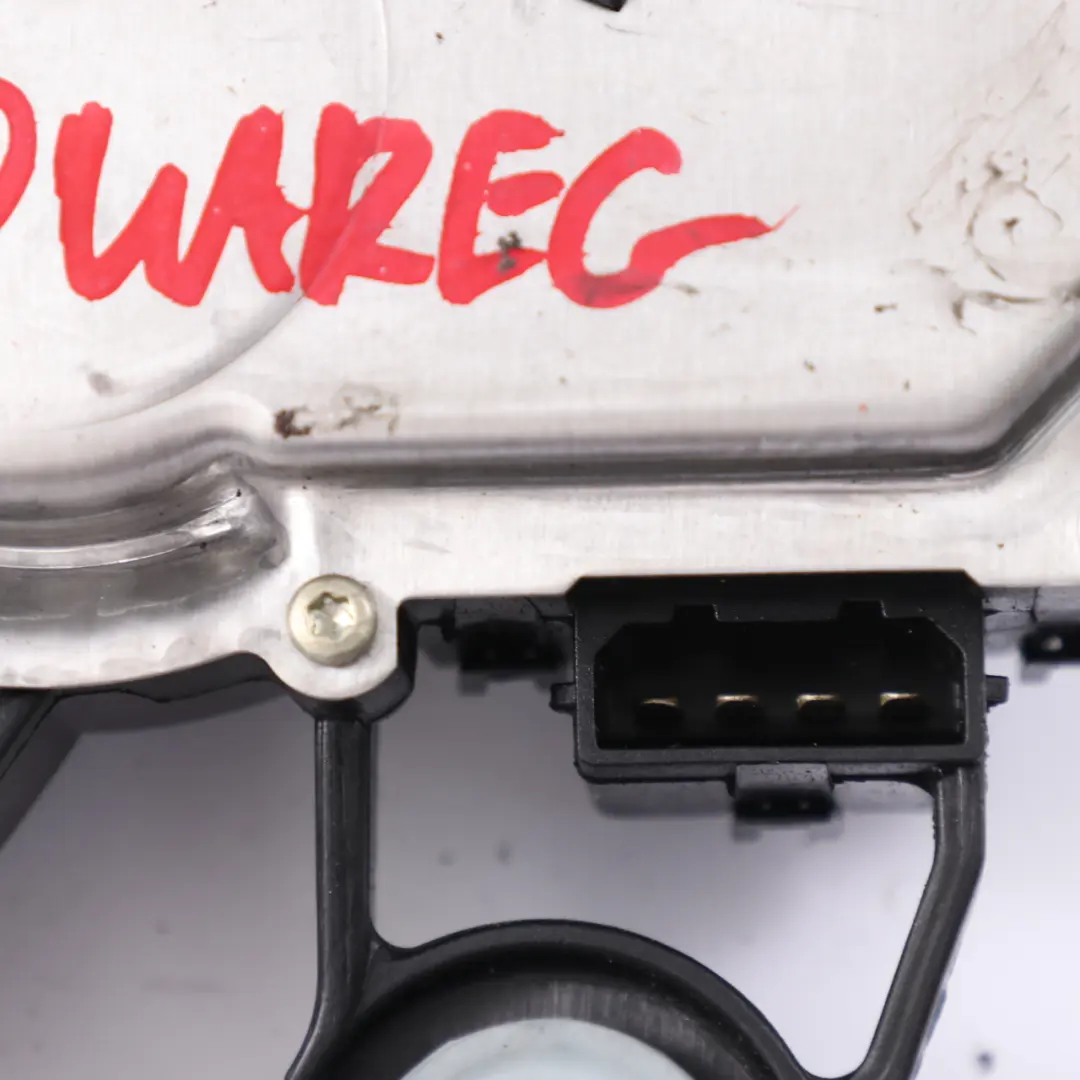 accionamiento motor limpiaparabrisas portón para Volkswagen Touareg con número de pieza 7L0955712C Volkswagen Touareg accionamiento motor limpiaparabrisas portón - SKU 7L0955712C - Número de pieza 7L0955712C