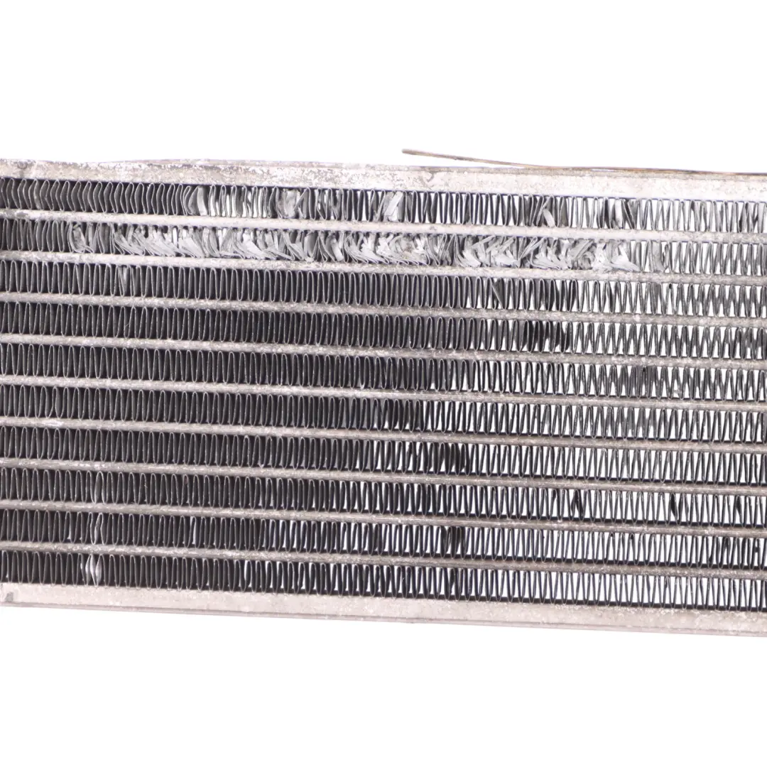 Radiador diésel conductor pasajero auxiliar para Audi Q7 4L 4.2 TDI con número de pieza 7L6121212B Audi Q7 4L 4.2 TDI Radiador diésel conductor pasajero auxiliar - SKU 7L6121212B - Número de pieza 7L6121212B