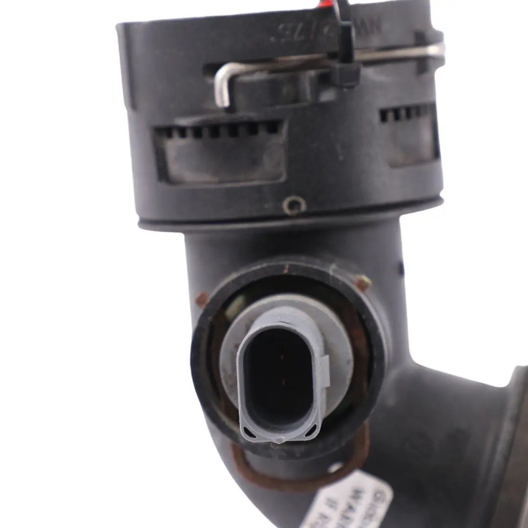 Water Hose Radiator Coolant Tube Pipe Line to Volkswagen Touareg 2.5 TDI with Part number 7L6122051H Volkswagen Touareg 2.5 TDI Water Hose Radiator Coolant Tube Pipe Line - SKU 7L6122051H - Part number 7L6122051H