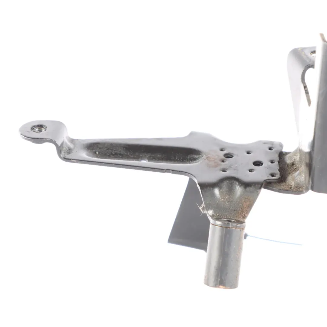 Filter Housing Bracket Retainer Mount to Audi Q7 4L Diesel Fuel with Part number 7L6127224B Audi Q7 4L Diesel Fuel Filter Housing Bracket Retainer Mount - SKU 7L6127224B - Part number 7L6127224B