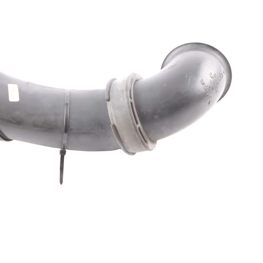 BTR Air Box Intake Pipe Right O/S Suction Hose to Audi Q7 4L 4.2 TDI with Part number 7L6129752C Audi Q7 4L 4.2 TDI BTR Air Box Intake Pipe Right O/S Suction Hose - SKU 7L6129752C - Part number 7L6129752C