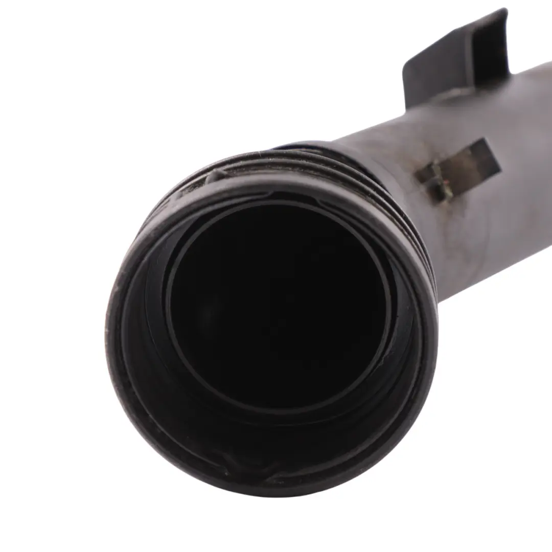 Tube d'admission d'air Ligne d'admission d'air pour Volkswagen VW Touareg à propos du numéro de pièce 7L6145795A Volkswagen VW Touareg Tube d'admission d'air Ligne d'admission d'air - SKU 7L6145795A - Numéro de pièce 7L6145795A