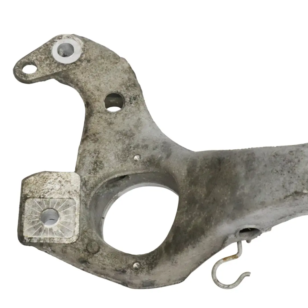 VW Volkswagen Touareg 7L Engine Support Mount Carrier Bracket - SKU 7L6199207 - Part number 7L6199207