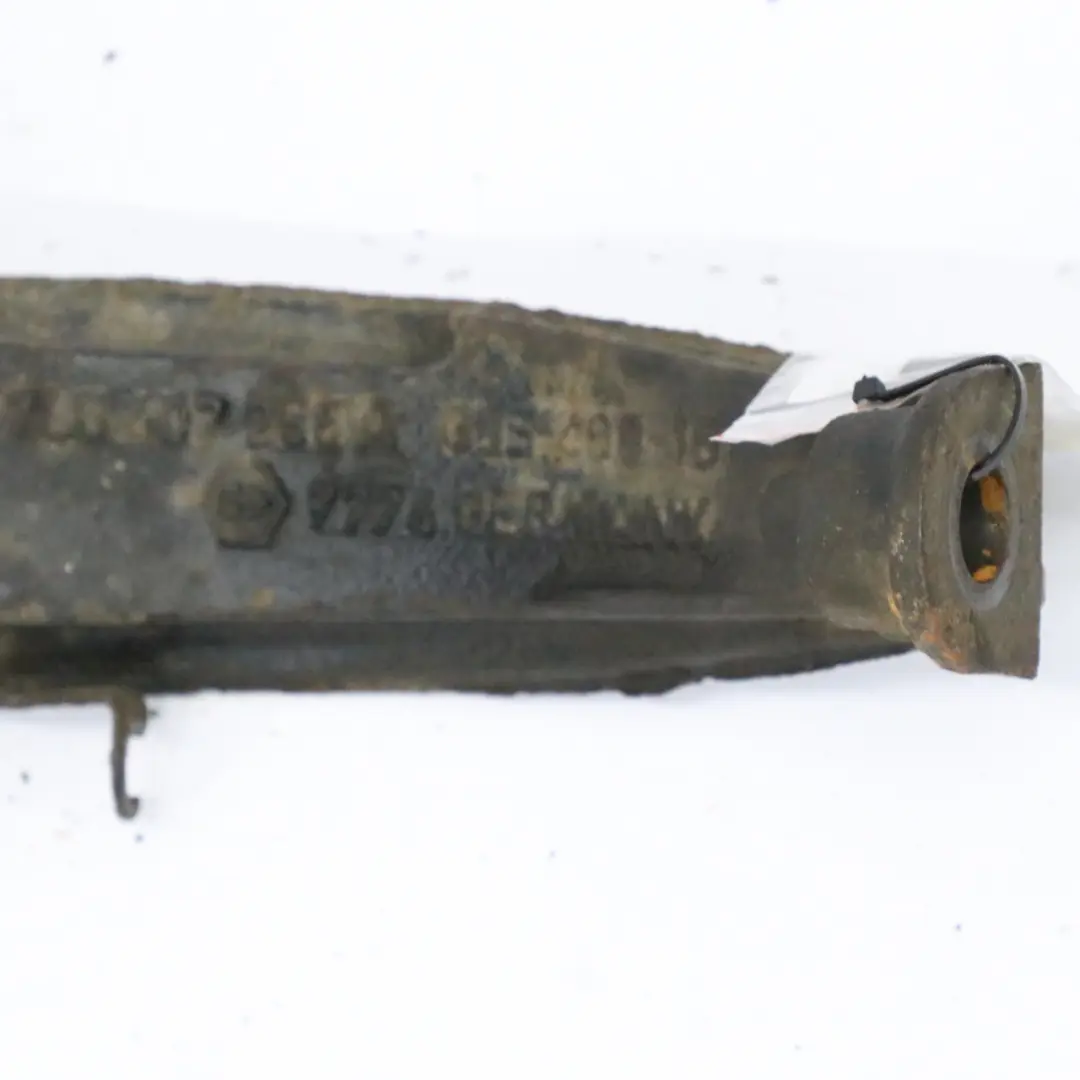 7L Zwrotnica Piasta Koła Prawy Przód do Volkswagen Touareg o numerze 7L6407258A Volkswagen Touareg 7L Zwrotnica Piasta Koła Prawy Przód - SKU 7L6407258A - Numer Części 7L6407258A