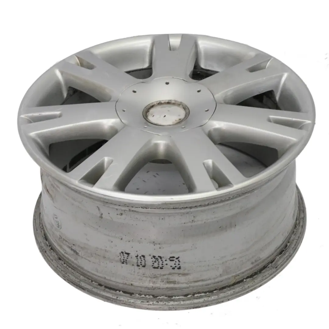 7L Silberne Leicht Metall Felge 18" ET:57 8J für VW Volkswagen Touareg mit Teilenummer 7L6601025L VW Volkswagen Touareg 7L Silberne Leicht Metall Felge 18" ET:57 8J - SKU 7L6601025L-2 - Teilenummer 7L6601025L