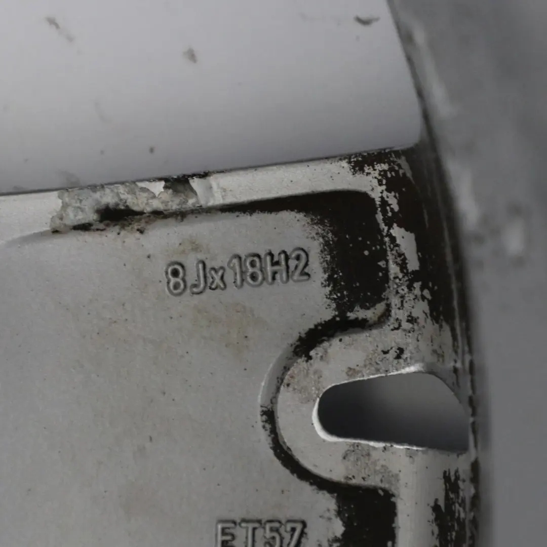 7L Silver Alloy Wheel Rim 18" ET:57 8J 7L6601025L to VW Volkswagen Touareg with Part number 7L6601025L-4 VW Volkswagen Touareg 7L Silver Alloy Wheel Rim 18" ET:57 8J 7L6601025L - SKU 7L6601025L-4 - Part number 7L6601025L-4