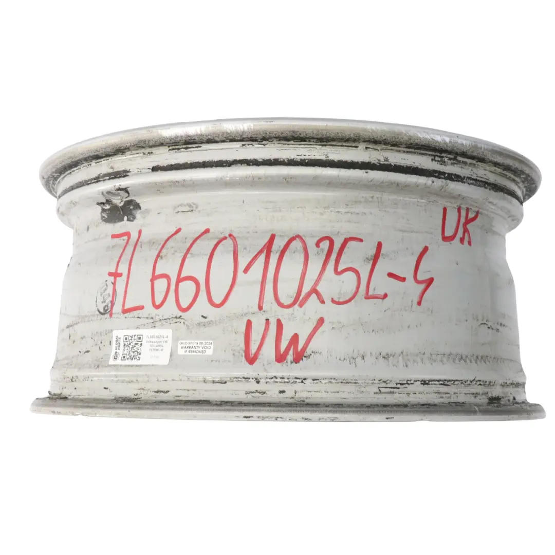 7L Silver Alloy Wheel Rim 18" ET:57 8J 7L6601025L to VW Volkswagen Touareg with Part number 7L6601025L-4 VW Volkswagen Touareg 7L Silver Alloy Wheel Rim 18" ET:57 8J 7L6601025L - SKU 7L6601025L-4 - Part number 7L6601025L-4