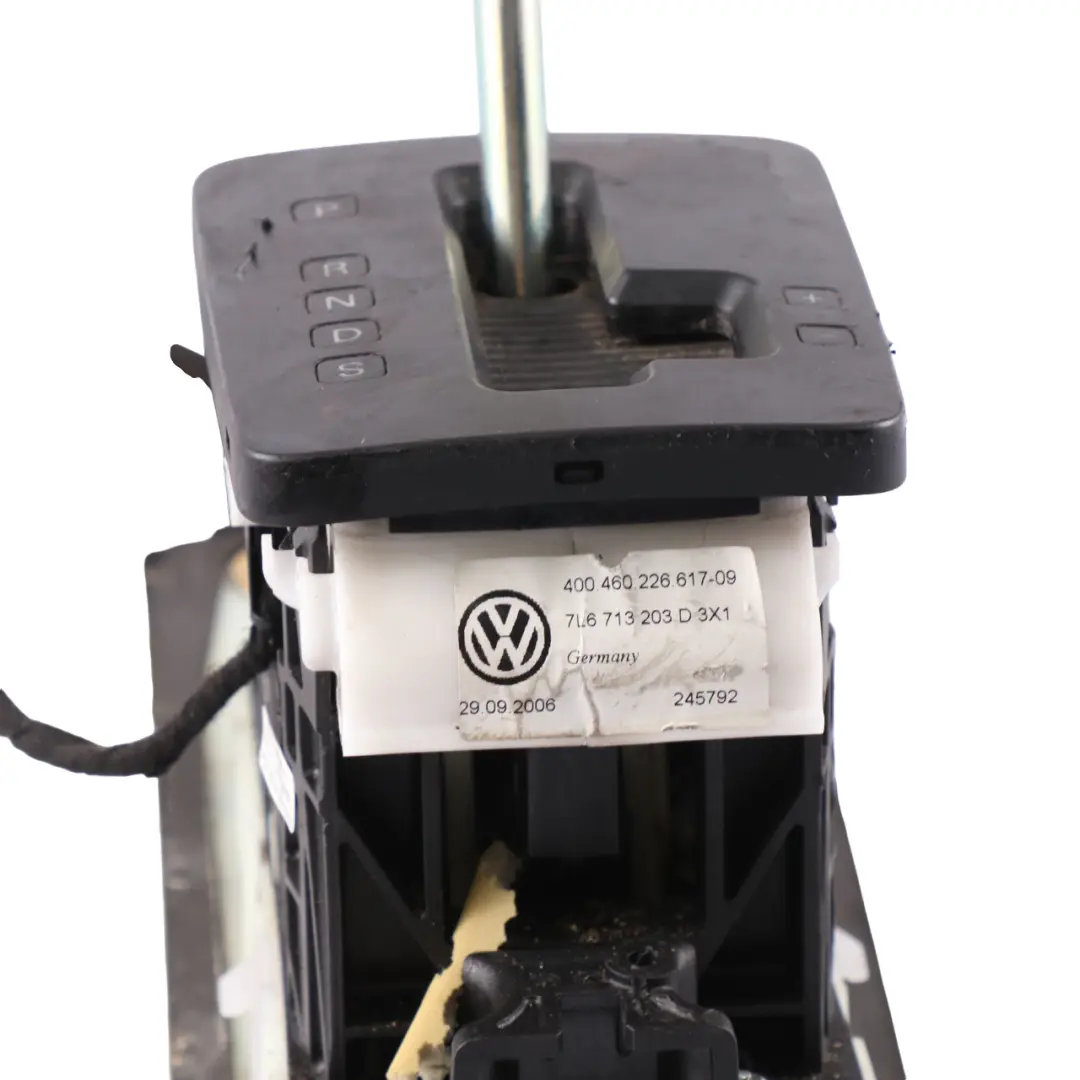 Volkswagen Touareg 7L Palanca varilla selectora cambio Automático - SKU 7L6713093A - Número de pieza 7L6713093A
