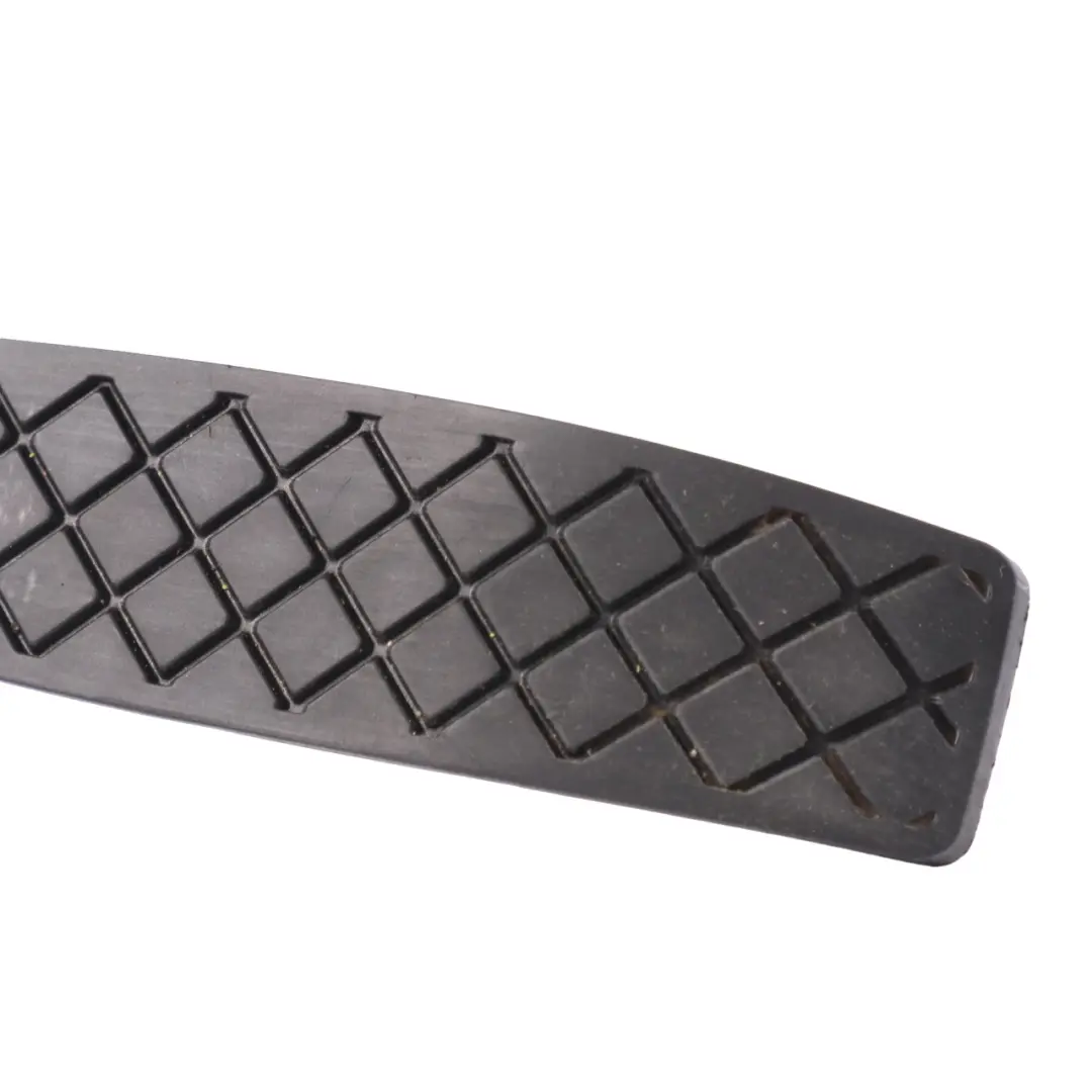 VW Volkswagen Touareg 7L Throttle Pedal Accelerator Gas Pedal - SKU 7L6723507A - Part number 7L6723507A
