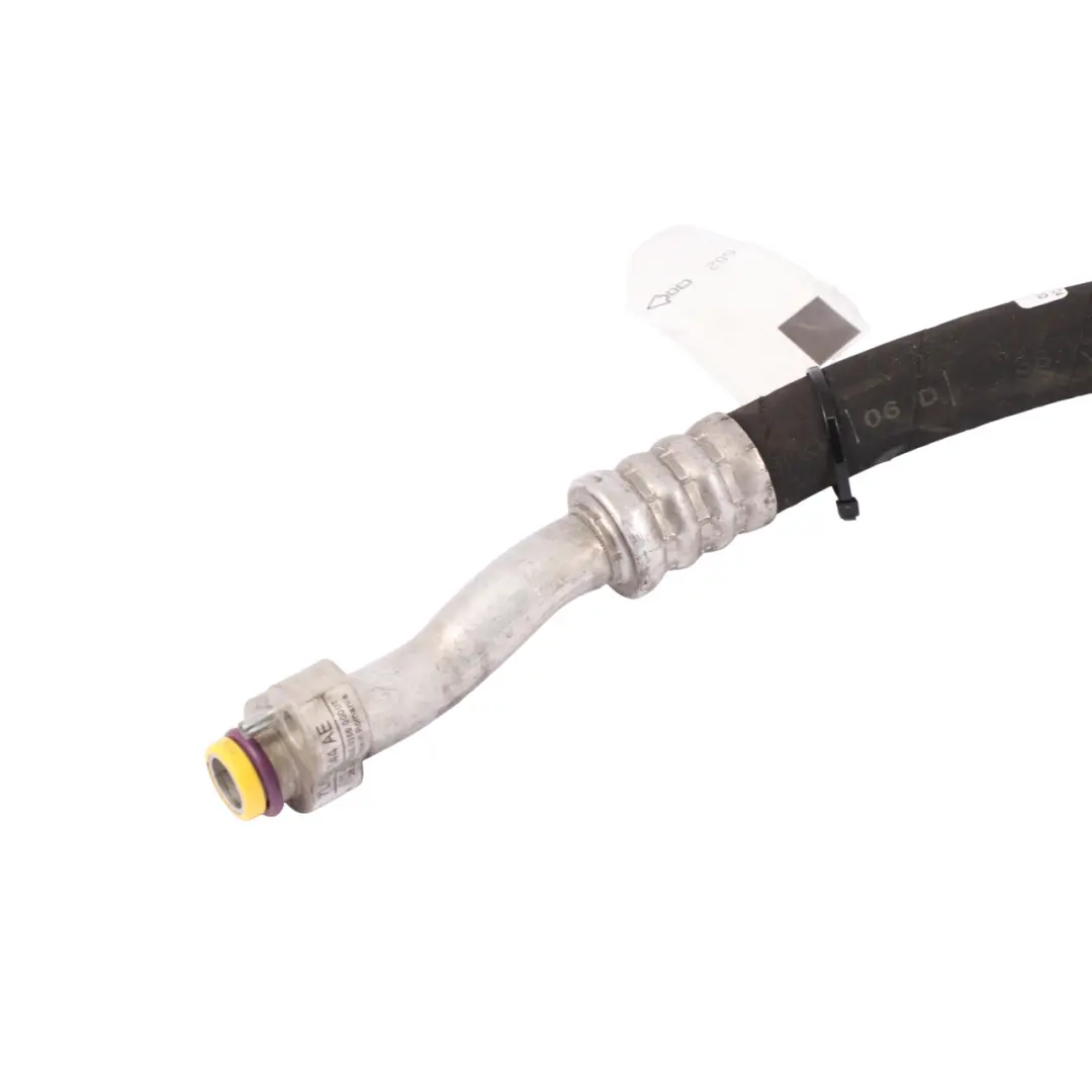 Tuyau d'air conditionné A/C Tuyauterie pour Volkswagen Touareg 2.5 TDI à propos du numéro de pièce 7L6820744AE Volkswagen Touareg 2.5 TDI Tuyau d'air conditionné A/C Tuyauterie - SKU 7L6820744AE - Numéro de pièce 7L6820744AE