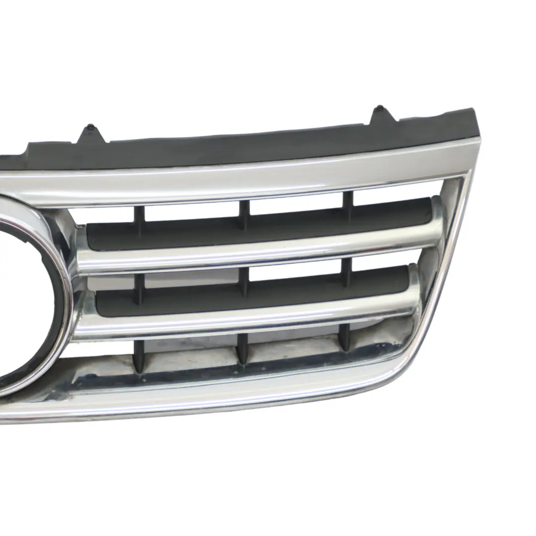 Volkswagen VW Touareg 7L Pare-chocs Grille Panneau Avant Centre Noir - SKU 7L6853651C - Numéro de pièce 7L6853651C