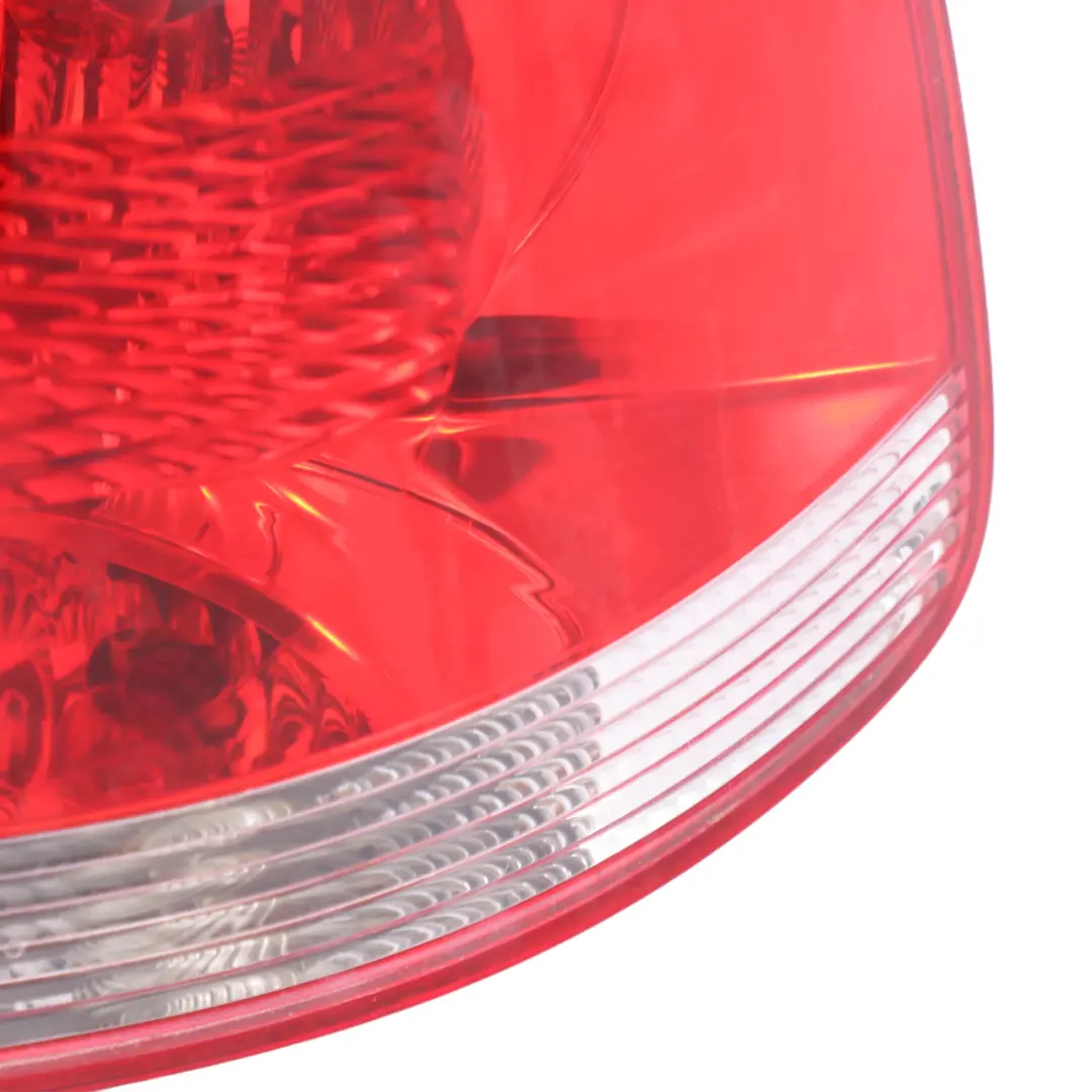 7L Tail Light Rear Lamp Outer Right O/S to VW Volkswagen Touareg with Part number 7L6945096P VW Volkswagen Touareg 7L Tail Light Rear Lamp Outer Right O/S - SKU 7L6945096P - Part number 7L6945096P