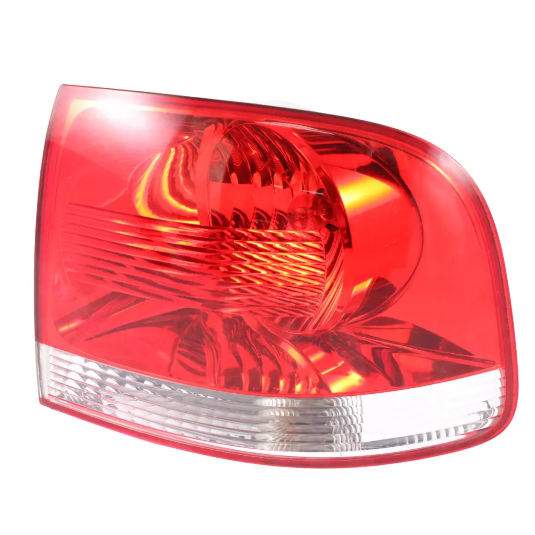 7L Rücklicht Rückleuchte außen rechts VW Volkswagen Touareg - SKU 7L6945096P - Teilenummer 7L6945096P