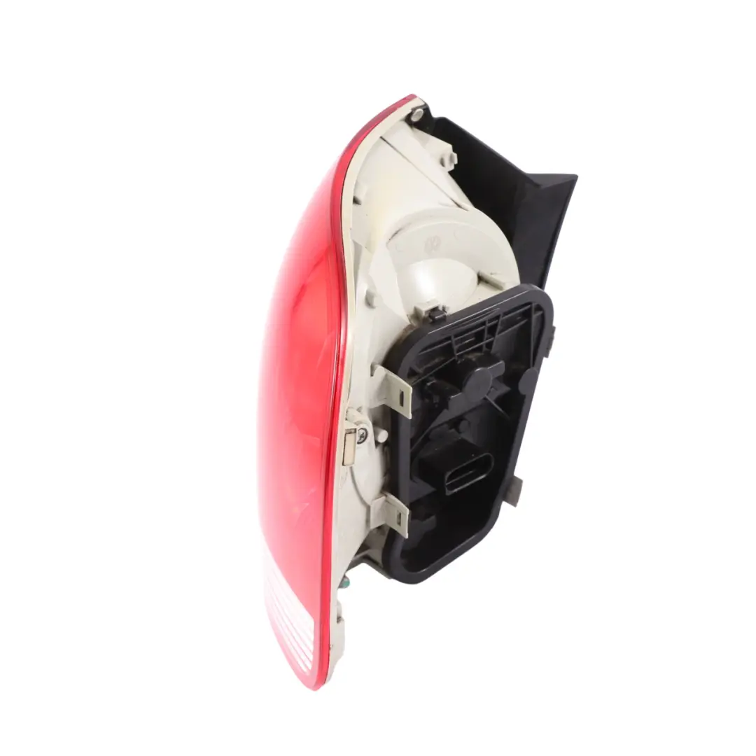 VW Volkswagen Touareg 7L Luz Trasera Externa Derecha - SKU 7L6945096P - Número de pieza 7L6945096P