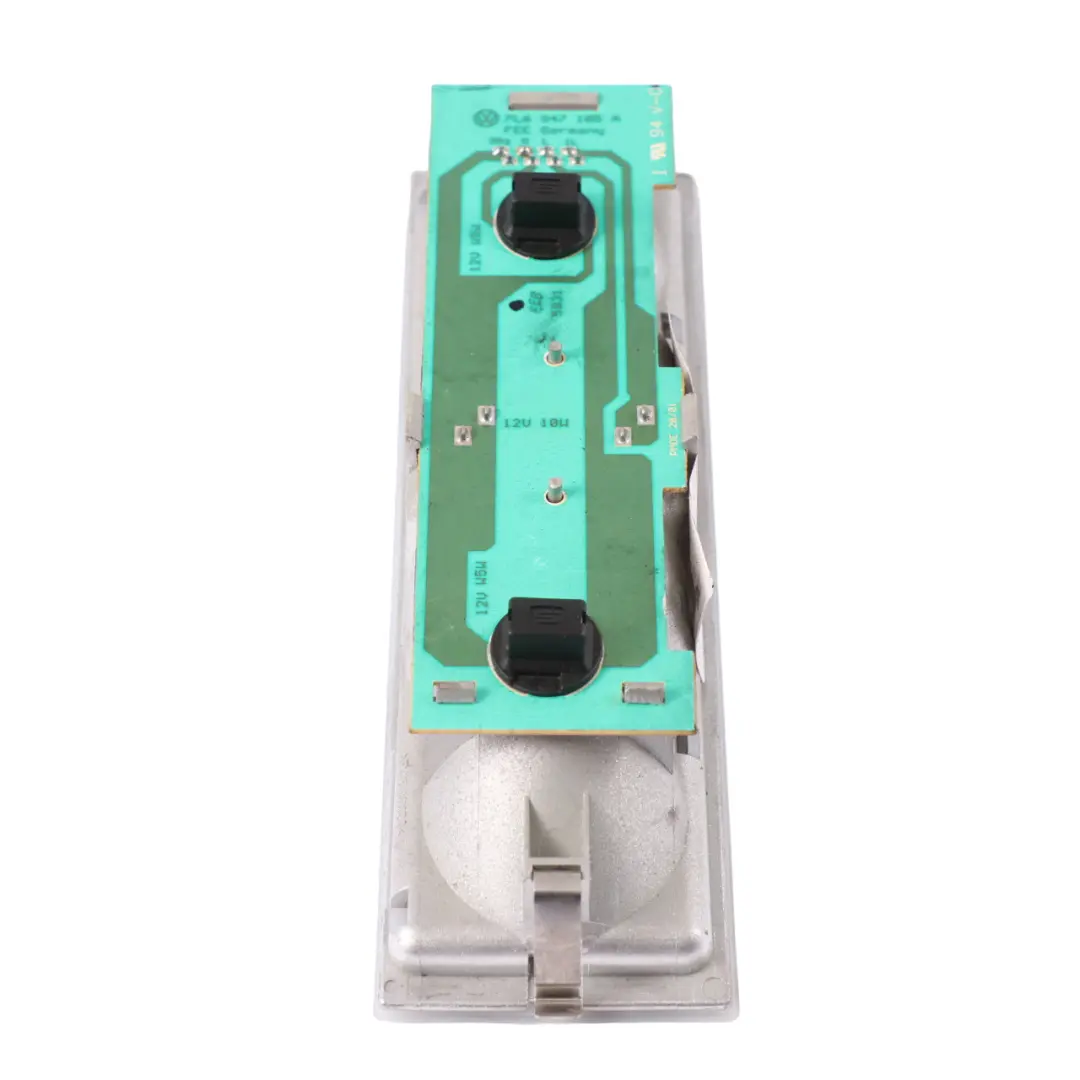 Volkswagen Touareg Pannello luminoso tetto interno anteriore - SKU 7L6947105A - Numero di parte 7L6947105A