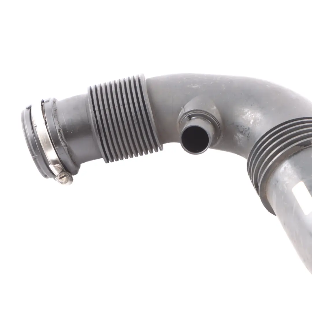 Intake Pipe Audi Q7 4L VW Touareg 7L 4.2 Tdi V8 Right O/S Upper to Air with Part number 7L8129572 Air Intake Pipe Audi Q7 4L VW Touareg 7L 4.2 Tdi V8 Right O/S Upper - SKU 7L8129572 - Part number 7L8129572