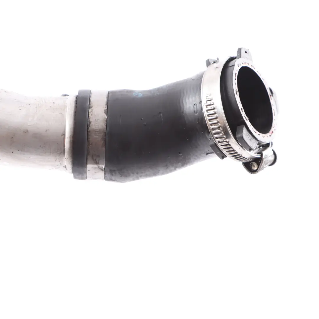 Tubo Pression Aria Intercooler Destro Inferiore per Audi Q7 4L 4.2 TDI V8 con numero di parte 7L8145942A Audi Q7 4L 4.2 TDI V8 Tubo Pression Aria Intercooler Destro Inferiore - SKU 7L8145942A - Numero di parte 7L8145942A