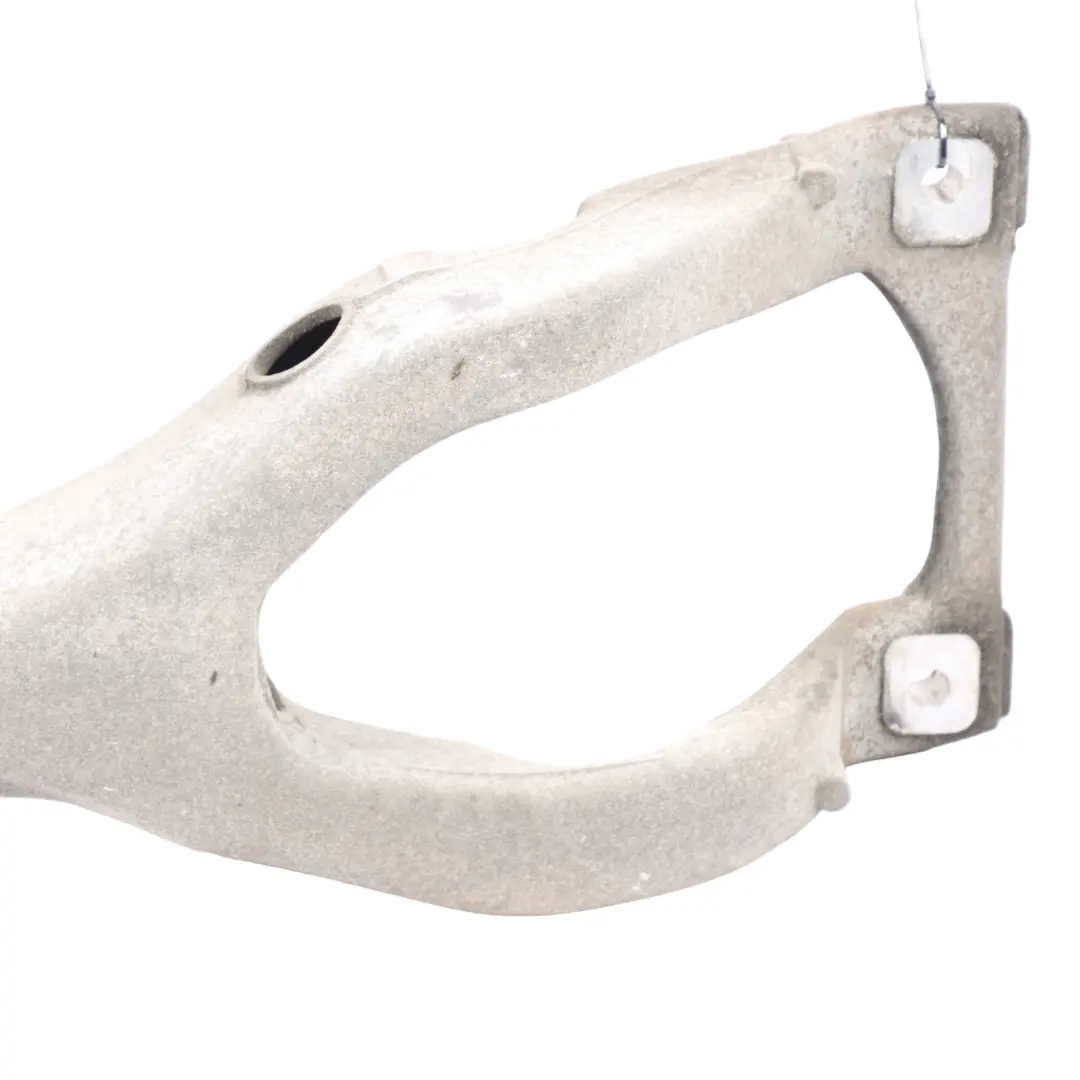 Support Traverse Sous Châssis Arrière pour Audi Q7 4L TDI à propos du numéro de pièce 7L8512369 Audi Q7 4L TDI Support Traverse Sous Châssis Arrière - SKU 7L8512369 - Numéro de pièce 7L8512369