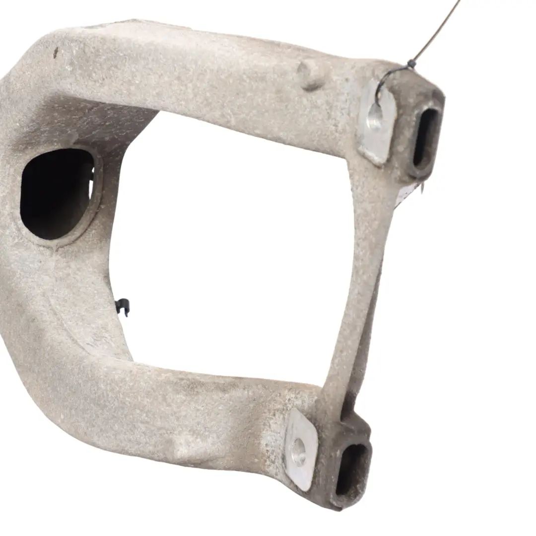 Subframe Crossbeam Carrier Bracket to Audi Q7 4L TDI Rear with Part number 7L8512369 Audi Q7 4L TDI Rear Subframe Crossbeam Carrier Bracket - SKU 7L8512369 - Part number 7L8512369