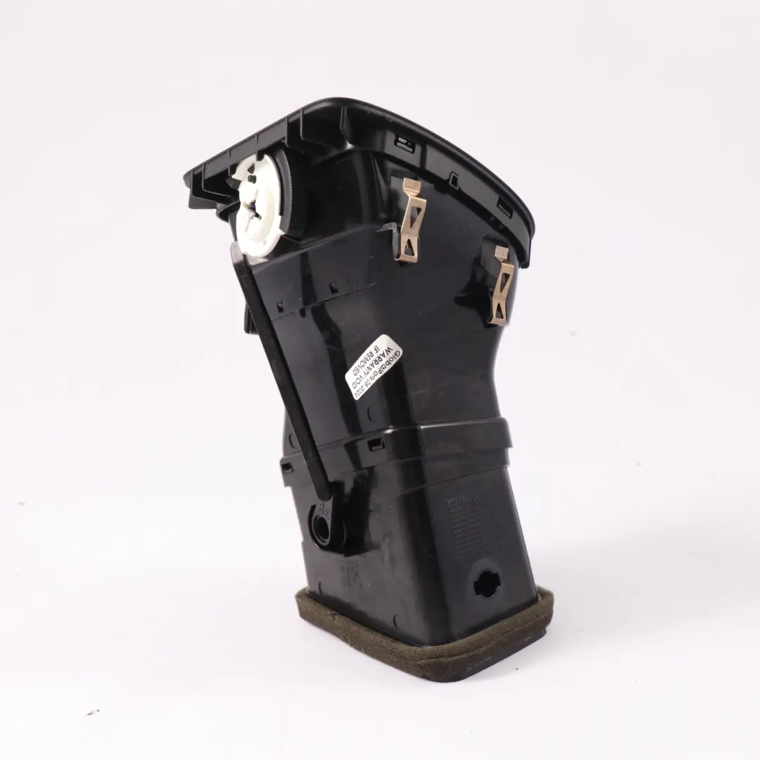 Volkswagen Sharan 7N Buse d'aération tableau bord avant droite - SKU 7N0819704D - Numéro de pièce 7N0819704D