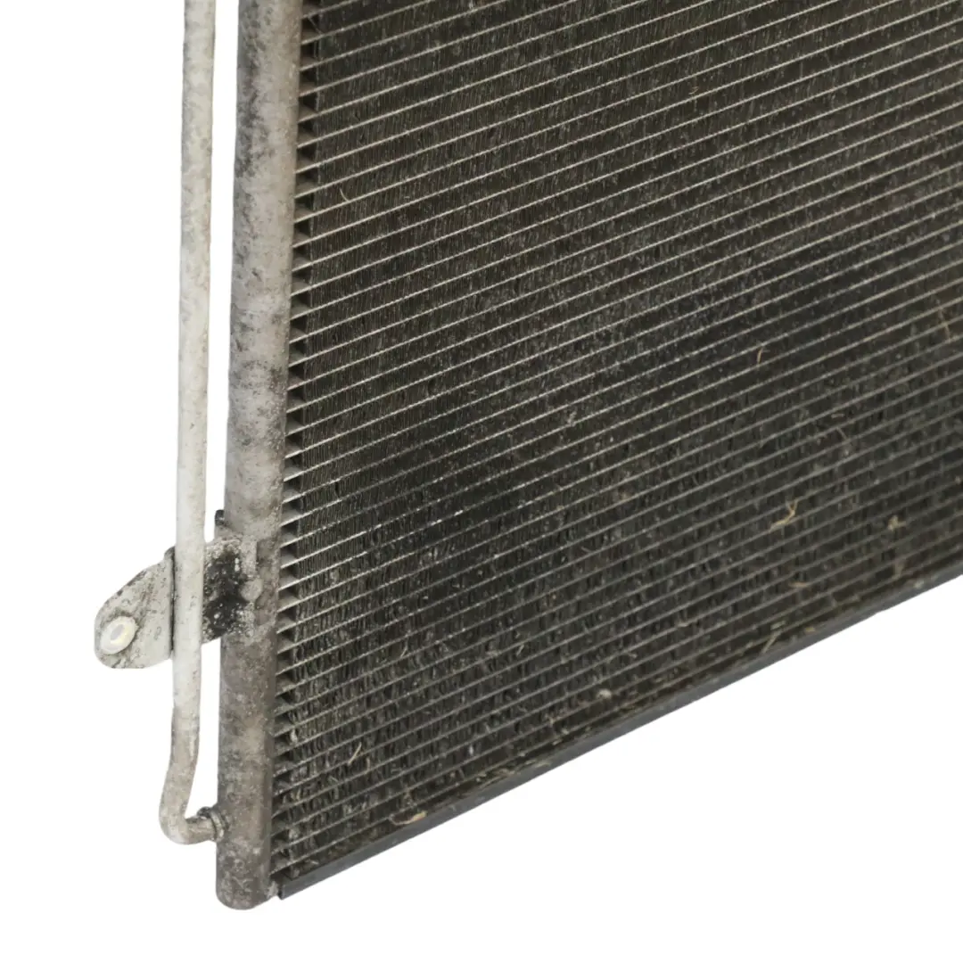 7N Refrigeración Condensador Enfriador de Agua Aire A/C para Vw Sharan con número de pieza 7N0820411C Vw Sharan 7N Refrigeración Condensador Enfriador de Agua Aire A/C - SKU 7N0820411C - Número de pieza 7N0820411C