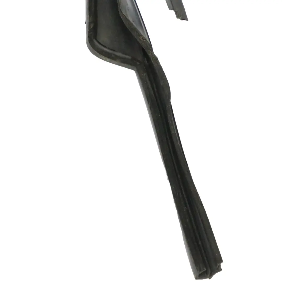 VW Volkswagen Sharan 7N Window Seal Door Front Right O/S Gasket Strip - SKU 7N0837432F - Part number 7N0837432F