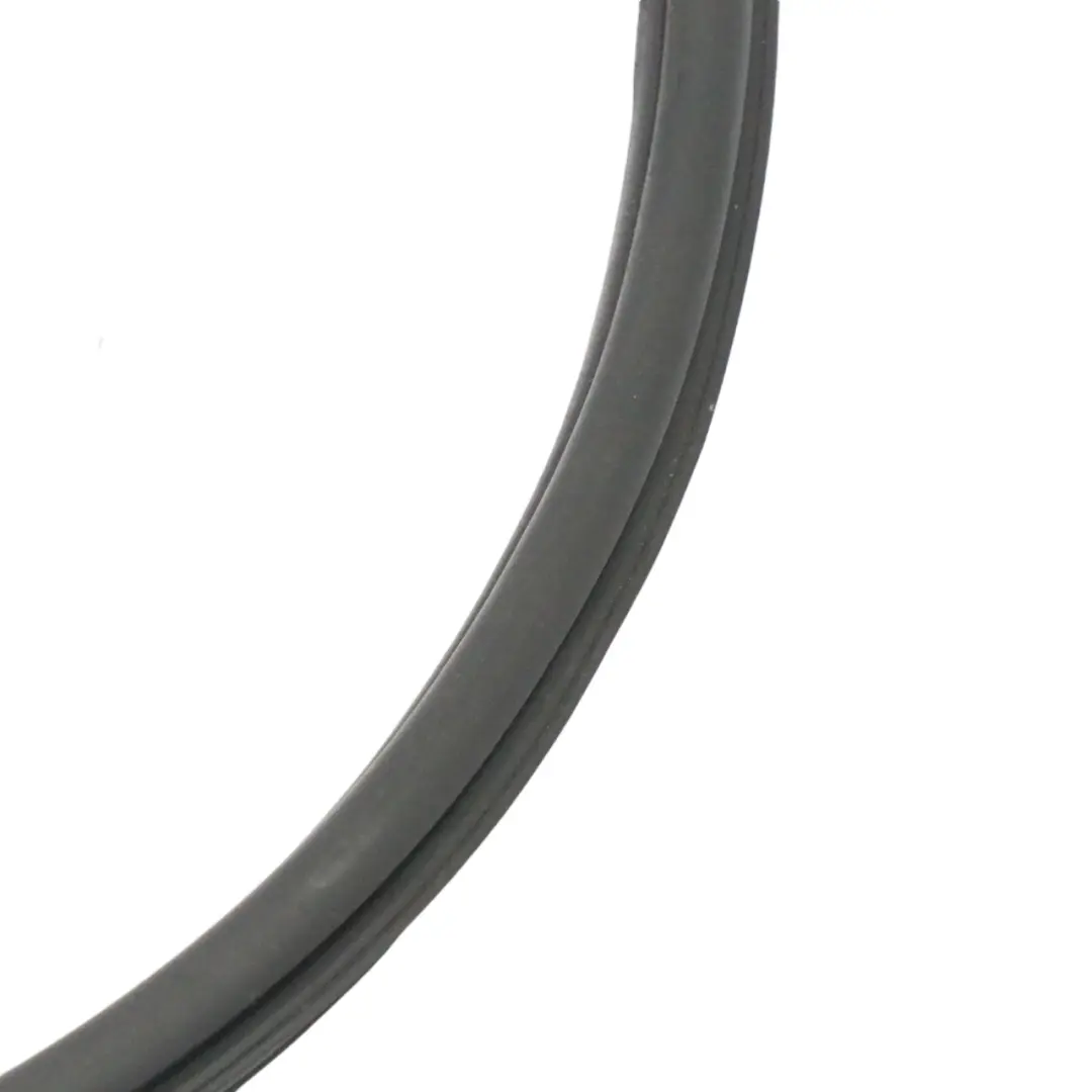 VW Sharan 7N Sello de la puerta delantera derecha lado de la puerta - SKU 7N0837702B - Número de pieza 7N0837702B