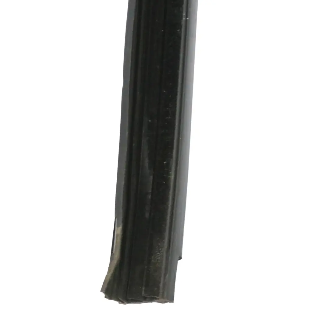 VW Sharan 7N Joint fenêtre Porte arrière gauche d'étanchéité Cadre - SKU 7N0843343L - Numéro de pièce 7N0843343L