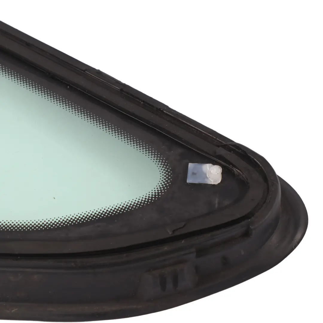 Volkswagen VW Sharan 7N Fenêtre latérale avant gauche fixe Triangle de verre AS2 - SKU 7N0845411B - Numéro de pièce 7N0845411B