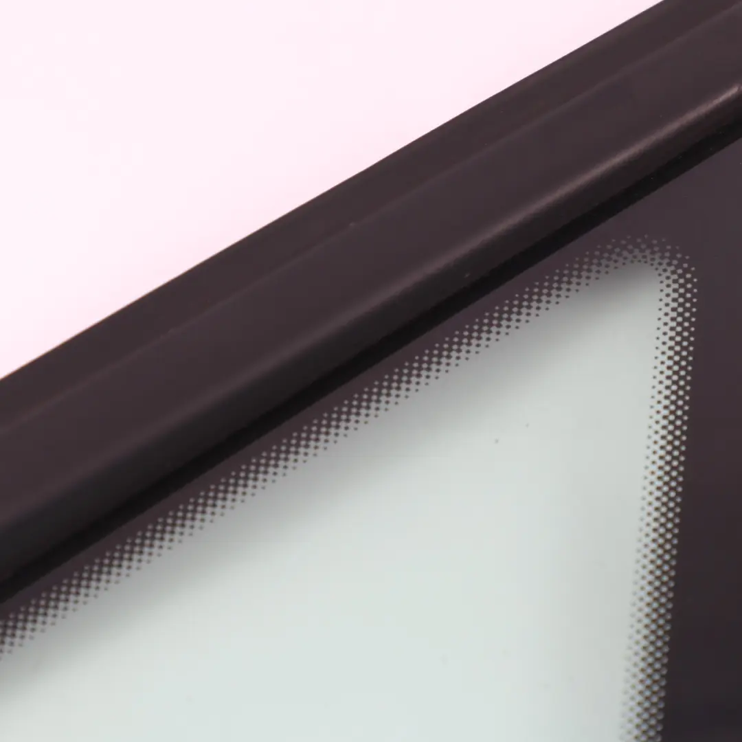 7N Seitenscheibe vorne links festes Dreiecksglas AS2 für Volkswagen VW Sharan mit Teilenummer 7N0845411B Volkswagen VW Sharan 7N Seitenscheibe vorne links festes Dreiecksglas AS2 - SKU 7N0845411B - Teilenummer 7N0845411B