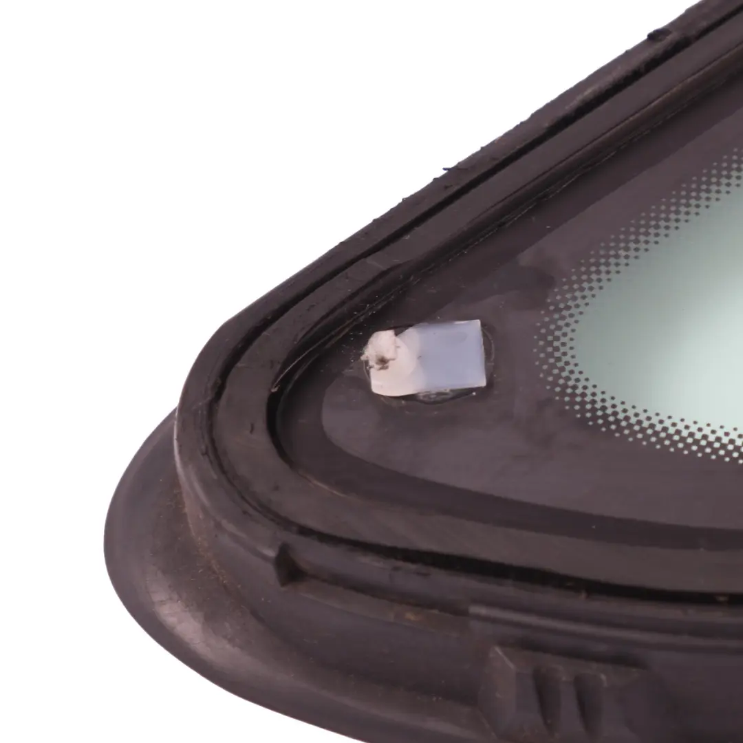 7N Side Window Front Right O/S Fixed Triangle Glass AS2 to Volkswagen VW Sharan with Part number 7N0845412B Volkswagen VW Sharan 7N Side Window Front Right O/S Fixed Triangle Glass AS2 - SKU 7N0845412B - Part number 7N0845412B