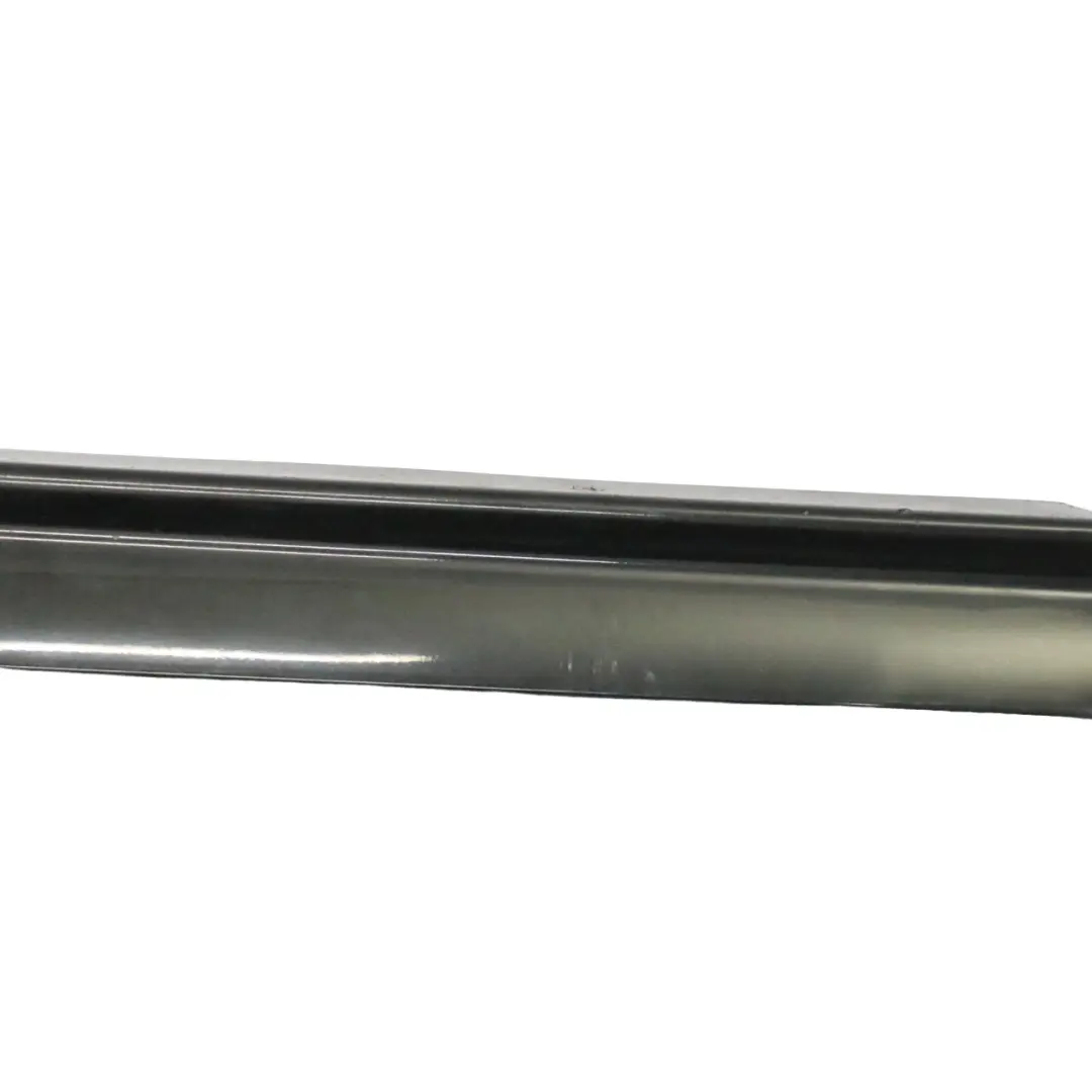 7N Moldura puerta delantera derecha Tapa para Volkswagen Sharan con número de pieza 7N0854940 Volkswagen Sharan 7N Moldura puerta delantera derecha Tapa - SKU 7N0854940 - Número de pieza 7N0854940