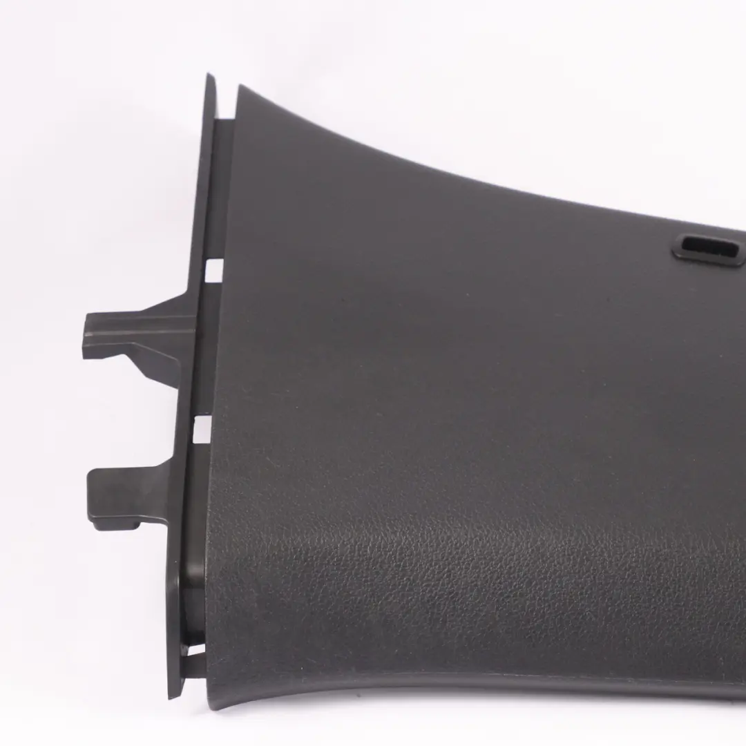 7N Pilar B Columna Recubrimiento Panel Tapa Derecha Negro para VW Sharan con número de pieza 7N0867292 VW Sharan 7N Pilar B Columna Recubrimiento Panel Tapa Derecha Negro - SKU 7N0867292 - Número de pieza 7N0867292