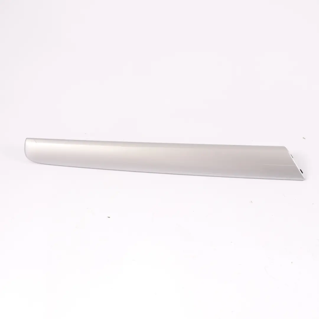 Striscia copertura porta anteriore destra Cromo per Volkswagen Sharan con numero di parte 7N0867440 Volkswagen Sharan Striscia copertura porta anteriore destra Cromo - SKU 7N0867440 - Numero di parte 7N0867440