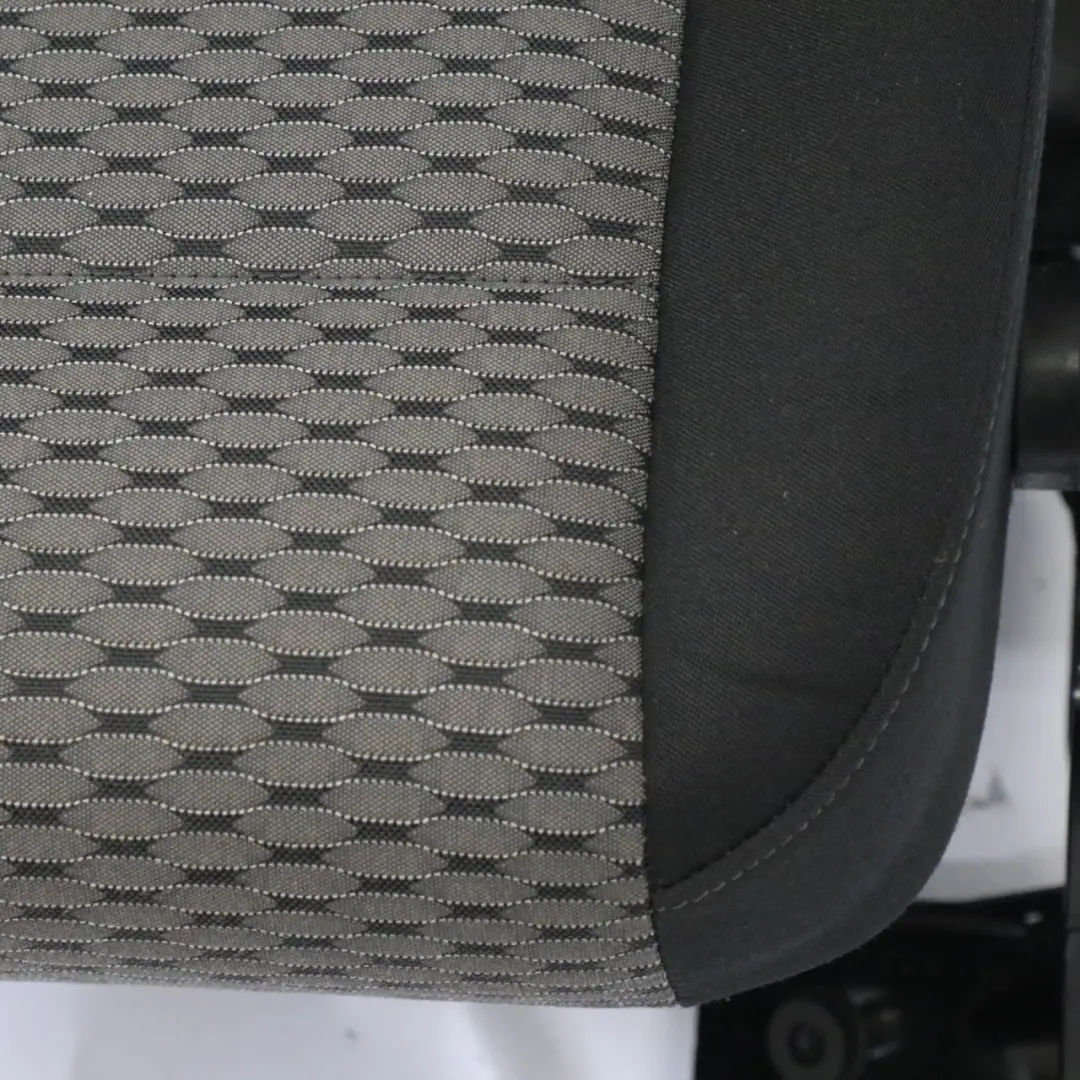 VW Volkswagen Sharan 7N Siège arrière droit Tissu intérieur Noir Gris - SKU 7N0885806-1 - Numéro de pièce 7N0885806