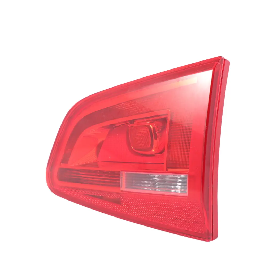 VW Volkswagen Sharan 7N Tylna Lampa Światło Prawe Wewnętrzne LED - SKU 7N0945094L - Numer Części 7N0945094L