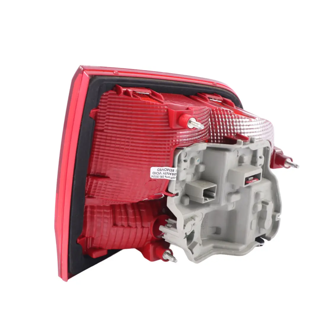 7N Tapa Luz Trasera Interior Derecho LED para VW Volkswagen Sharan con número de pieza 7N0945094L VW Volkswagen Sharan 7N Tapa Luz Trasera Interior Derecho LED - SKU 7N0945094L - Número de pieza 7N0945094L