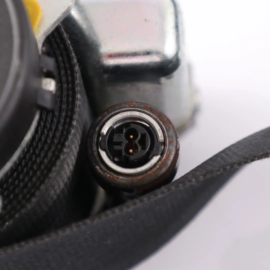 VW Volkswagen Sharan 7N Seat Belt Front Left N/S Seatbelt Black - SKU 7N1857705 - Part number 7N1857705