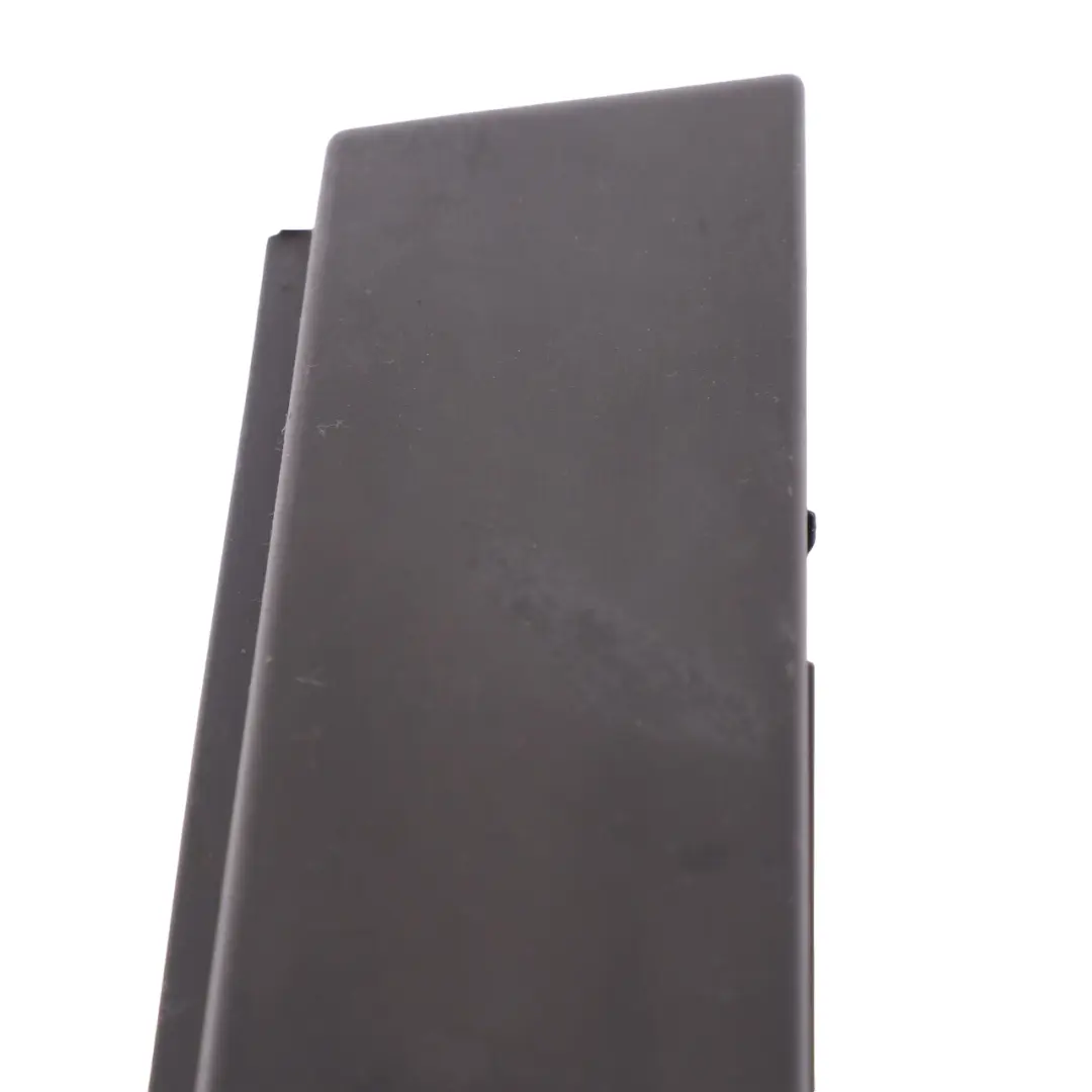 7N Cache garniture colonne porte gauche Panneau montant B pour VW Sharan à propos du numéro de pièce 7N5839901C VW Sharan 7N Cache garniture colonne porte gauche Panneau montant B - SKU 7N5839901C - Numéro de pièce 7N5839901C