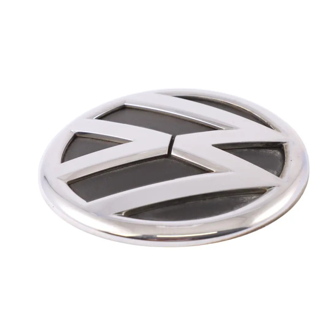 Volkswagen Sharan 7N Coperchio del bagagliaio Emblema logo posteriore - SKU 7P6853630 - Numero di parte 7P6853630